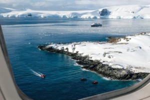 air-cruise Antarctica